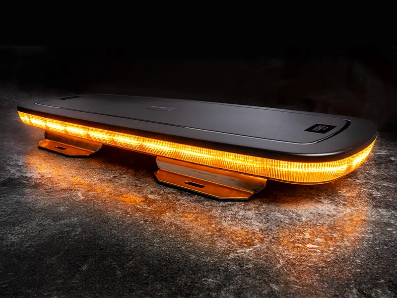 BULLBOY LED Advarselspanel 600mm Gul 10-30V med 14 Blinkfunktioner - Ledekstralys.dk