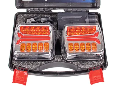 AUTOLINE Trådløst LED Baglygter Sæt 12-24V med Magnetfæste og Genopladelige Batterier - Billede 2