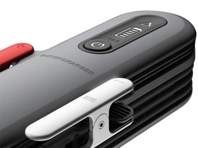 DEFA SmartCharge 12V 4A Intelligent Batterilader - Ledekstralys.dk